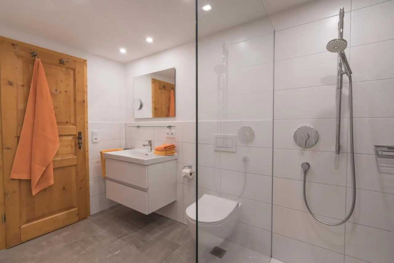 Ferienwohnungen Alpentraum - Landhaus am Bächle Oberstdorf